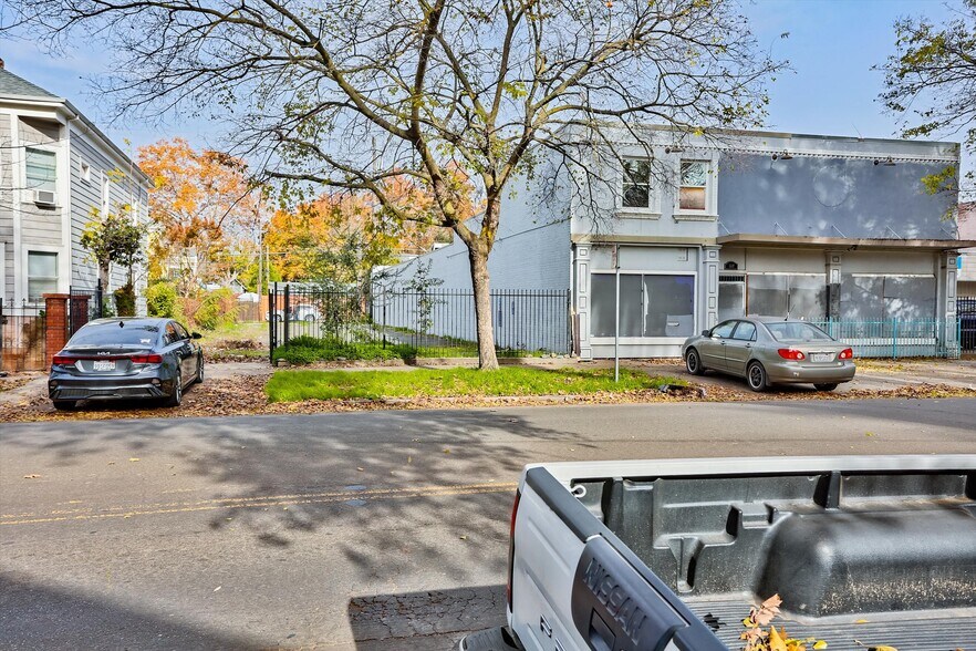 More Photos Of 1517 E St, Sacramento Land For Sale