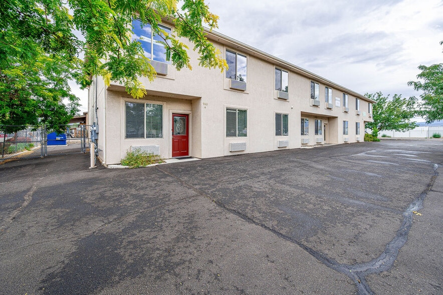 Primary Photo Of 560 S Commercial Dr, Grand Junction Light Distribution For Lease