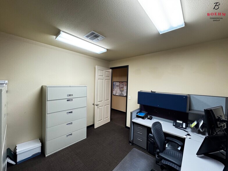 More Photos Of 113 Falls Ct, Boerne Medical For Lease