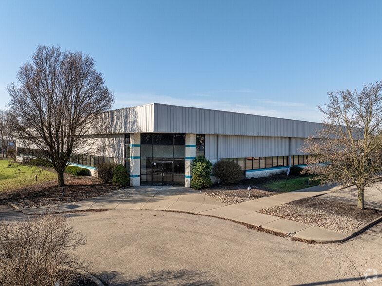 More Photos Of 7500 Industrial Row Dr, Mason Warehouse For Lease