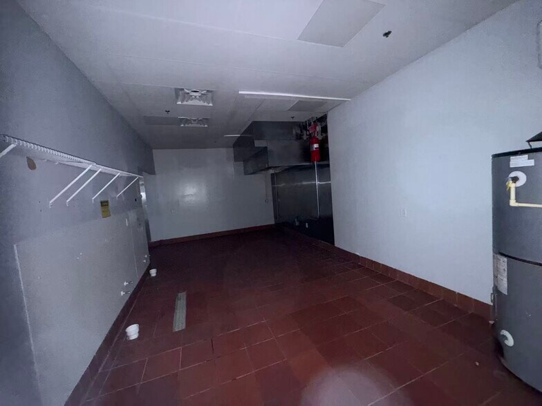 More Photos Of 1878 Mt Zion Rd, Morrow Unknown For Lease