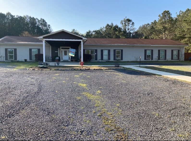 More Photos Of 1240 Dawnville Rd NE, Dalton Lodge Meeting Hall For Sale