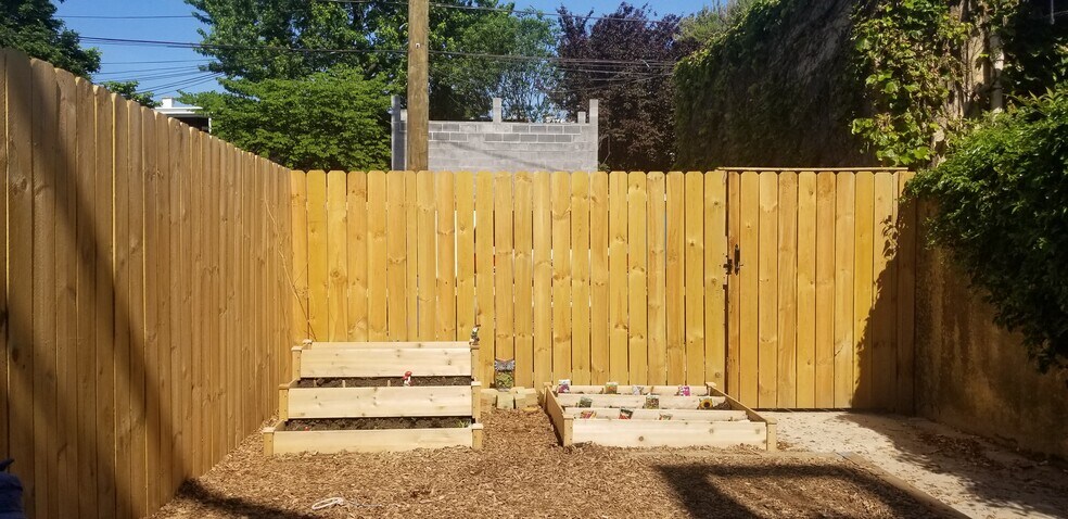 More Photos Of 2635 N Calvert St, Baltimore Apartments For Sale