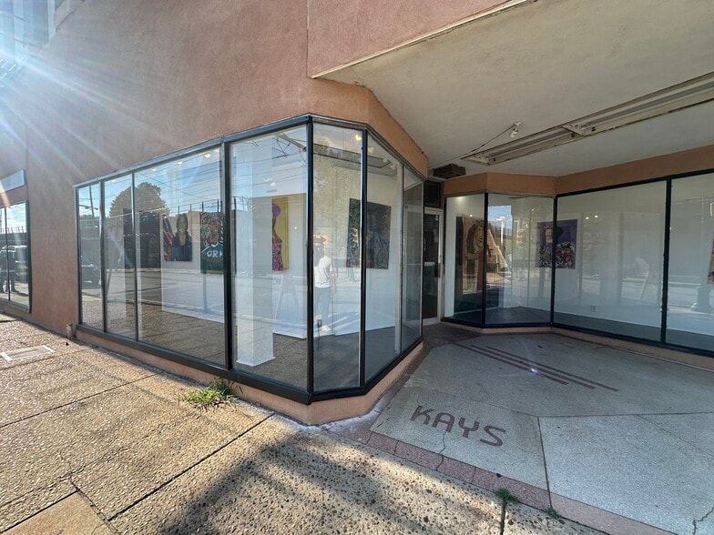 More Photos Of 600 Avenue of the States, Chester Storefront For Lease