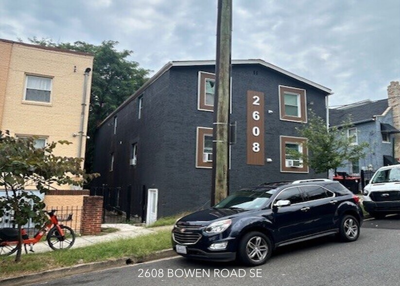 More Photos Of , Washington Multifamily For Sale