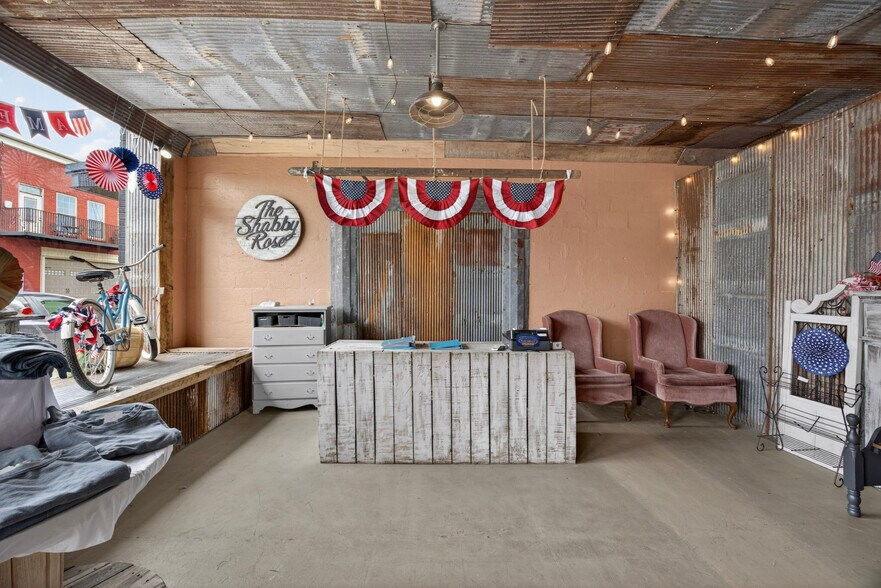 More Photos Of 113 W Lake Ave, Celina General Retail For Sale