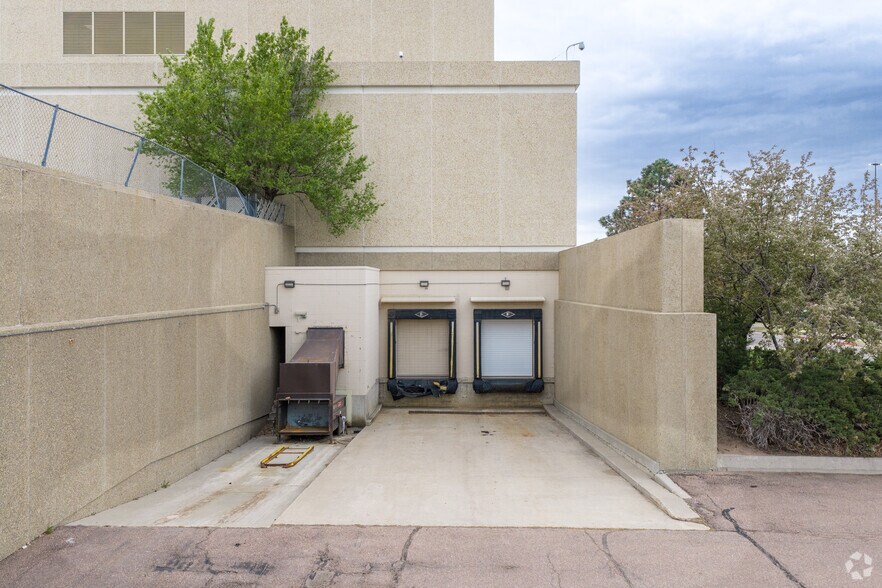 More Photos Of 820 & 3655 Citadel Dr E, Colorado Springs General Retail For Sale