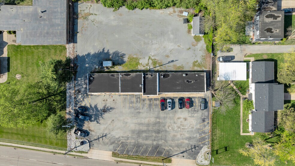 More Photos Of 10227 Lincoln Trl, Fairview Heights General Retail For Sale