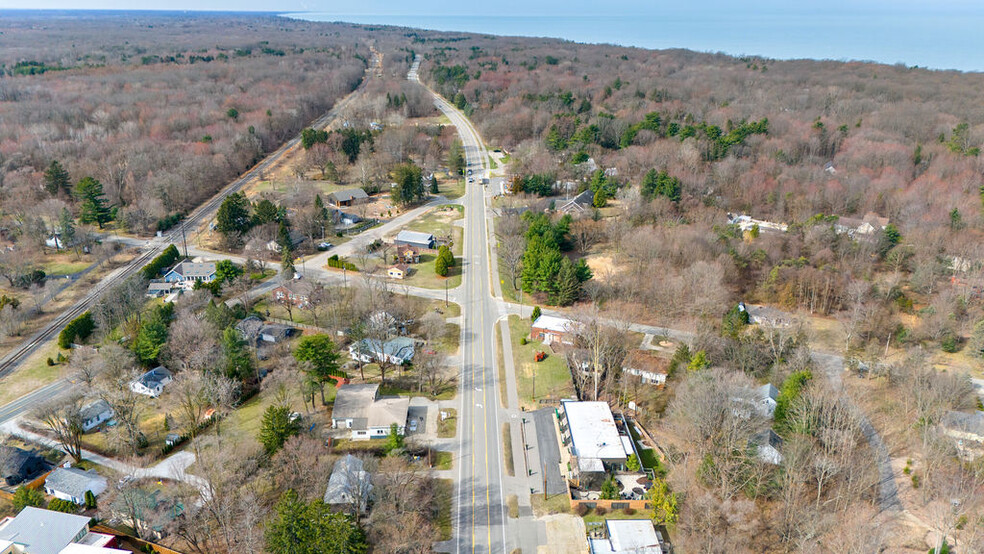 More Photos Of 13662 Red Arrow Hwy, Harbert Hotel For Sale