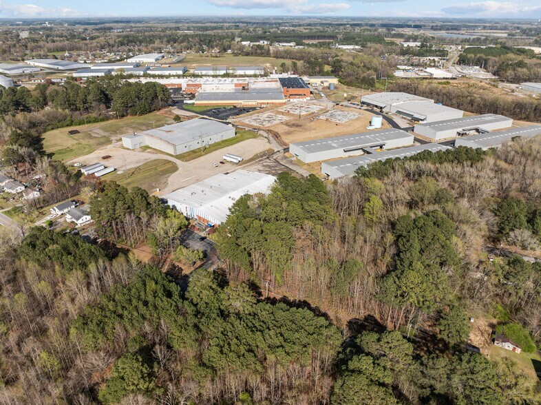 More Photos Of 2107 Black Creek Rd SE, Wilson Warehouse For Sale