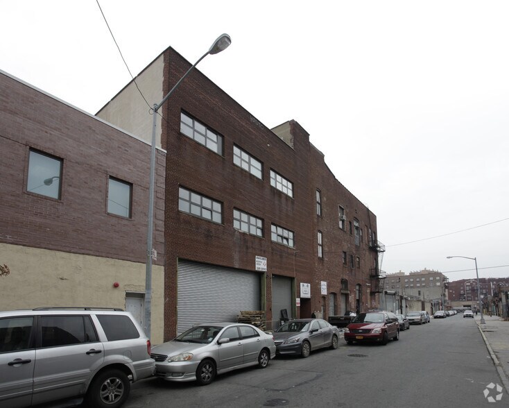More Photos Of 48-50 Spencer St, Brooklyn Warehouse For Lease
