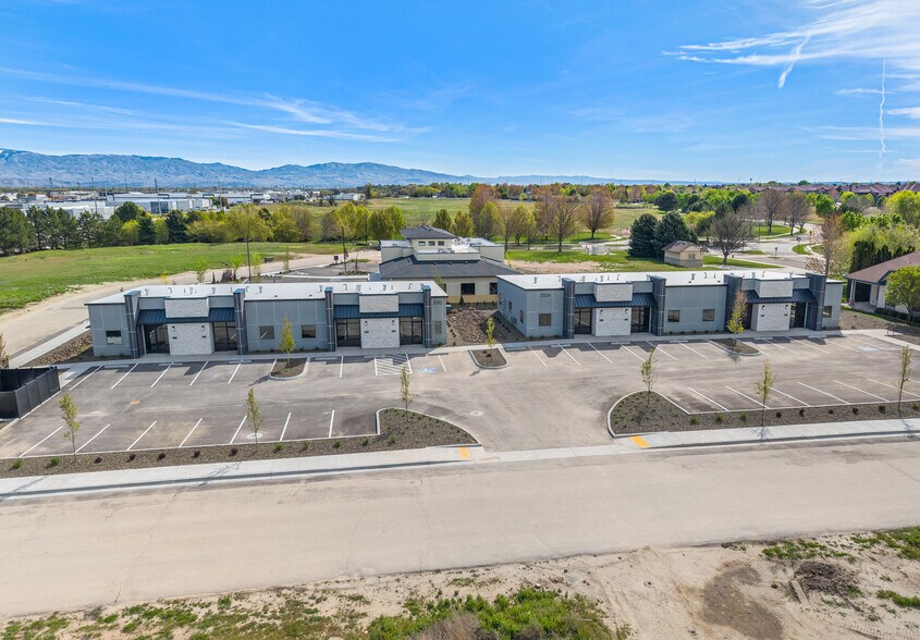 More Photos Of 3526 E Louise Dr, Meridian Office For Sale