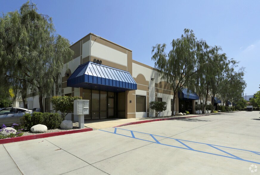 More Photos Of 500 Chaney St, Lake Elsinore Warehouse For Lease