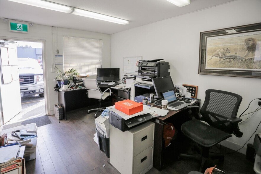 More Photos Of 33733 King Rd, Abbotsford Industrial For Sale