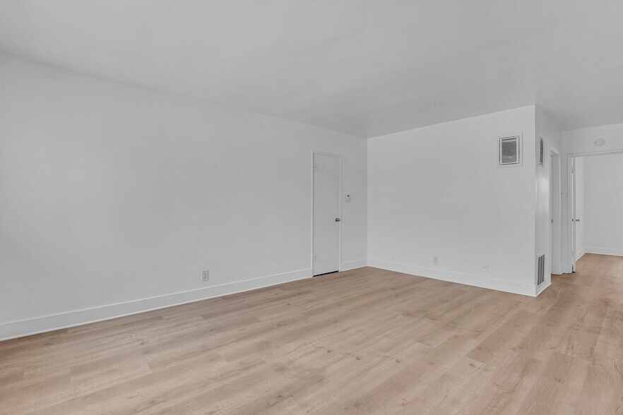 More Photos Of 4932 W Lennox Blvd, Inglewood Apartments For Sale
