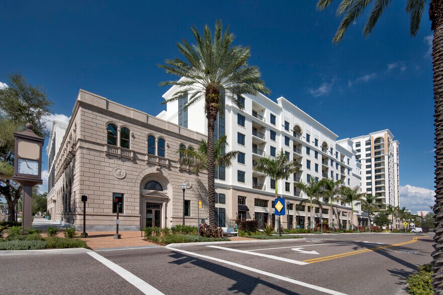 More Photos Of 855 Central Ave, Saint Petersburg Apartments For Lease