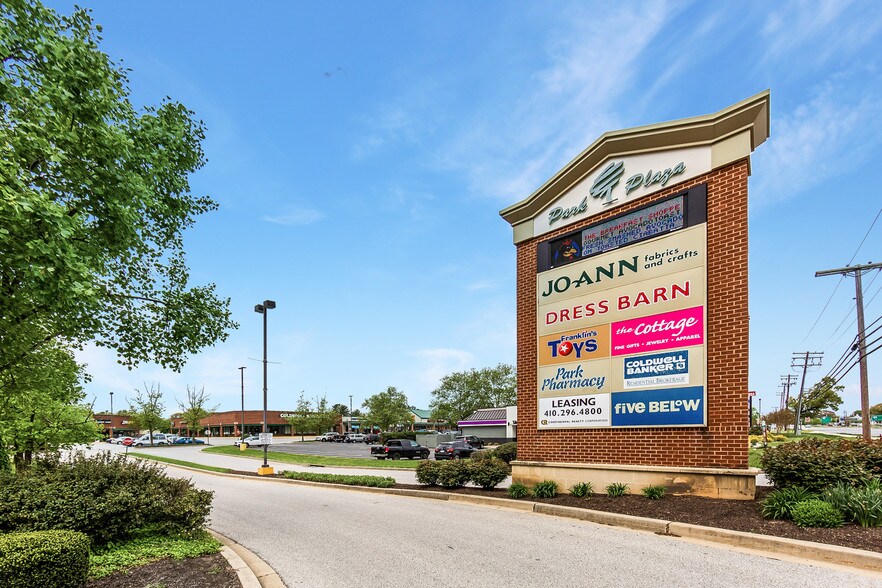 More Photos Of 550-582 Ritchie Hwy, Severna Park Unknown For Lease