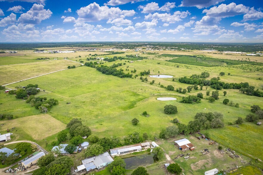 More Photos Of 425 Seawillow Rd, Lockhart Land For Sale