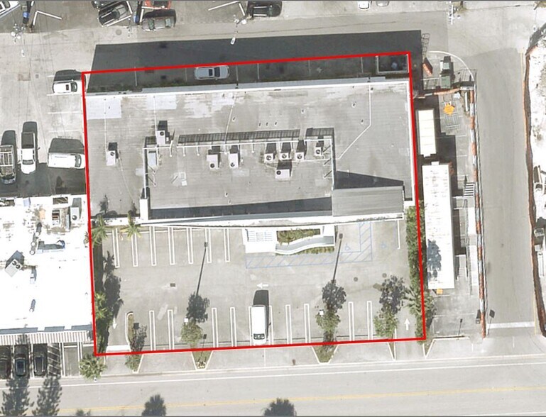 More Photos Of 1045 95th St, Bay Harbor Islands Office For Lease