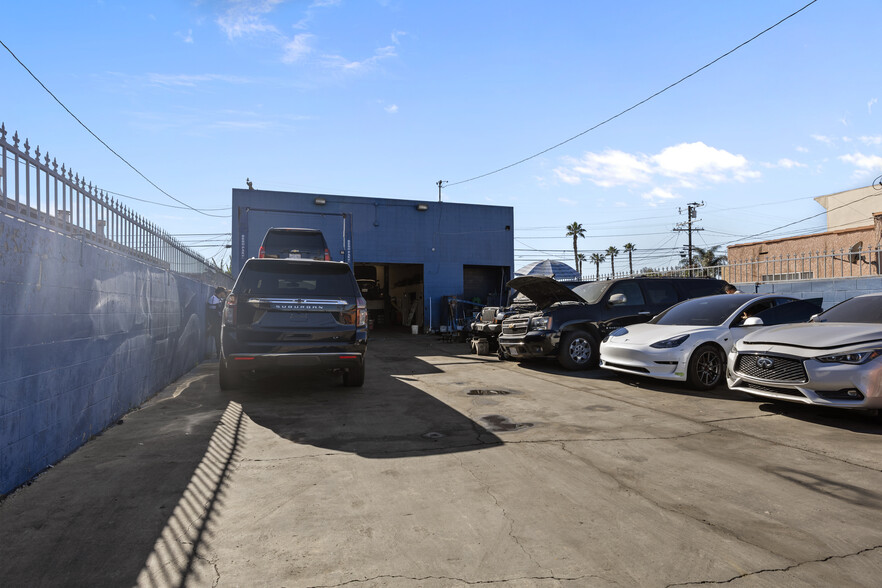 More Photos Of 3846 W Imperial Hwy, Inglewood Industrial For Sale