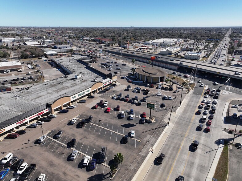 More Photos Of 6002-6050 S Padre Island Dr, Corpus Christi Freestanding For Lease
