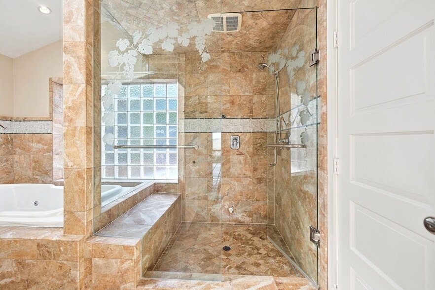 More Photos Of 1135 5th Ave, Crockett Apartments For Sale