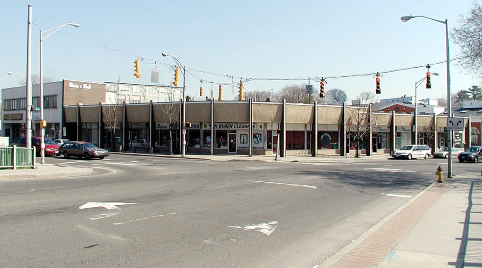 More Photos Of 14-26 Wall St, Norwalk Freestanding For Lease