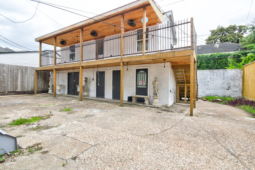 More Photos Of 239 Westheimer Rd, Houston Office Residential For Sale