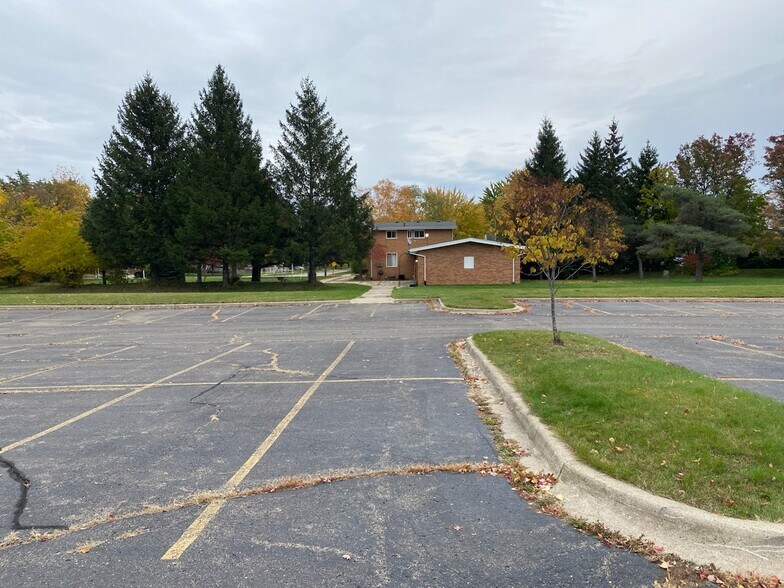 More Photos Of 32500 Palmer Rd, Westland Religious Facility For Sale