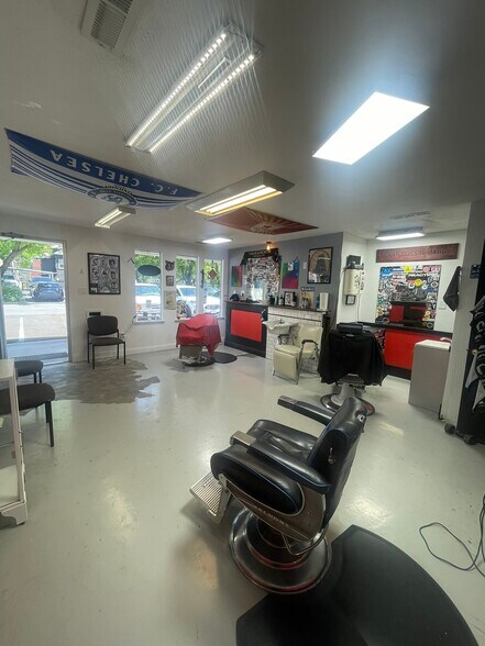 More Photos Of 1422 28th St, Sacramento Storefront Retail Office For Lease