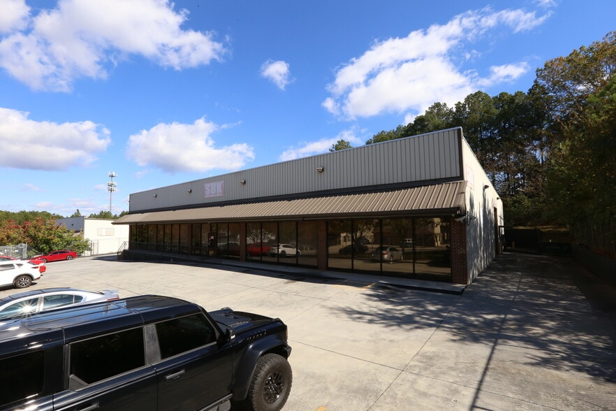 More Photos Of 3042 Matlock Dr NW, Kennesaw Warehouse For Sale