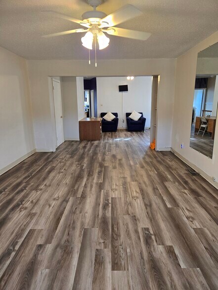 More Photos Of 3739 Wilkens Ave, Baltimore Medical For Lease