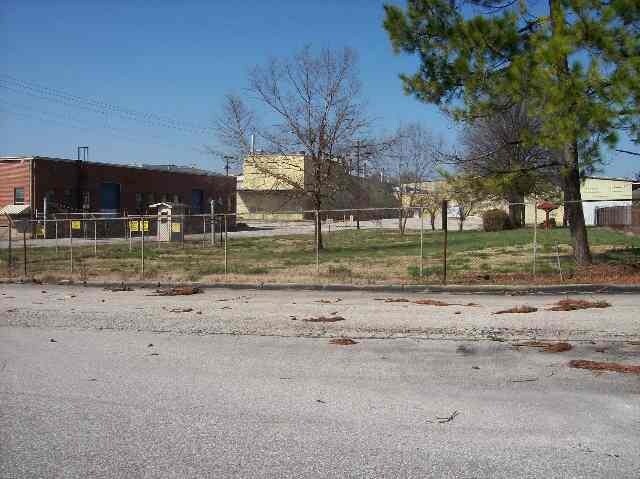 More Photos Of 2050 Kefauver Dr, Milan Manufacturing For Sale