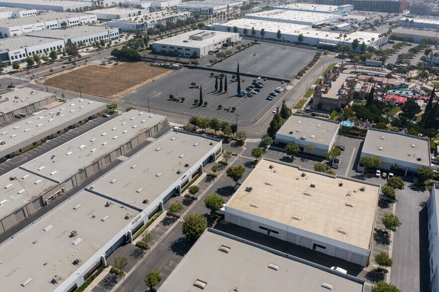 More Photos Of 1025 N Shepard St, Anaheim Warehouse For Sale