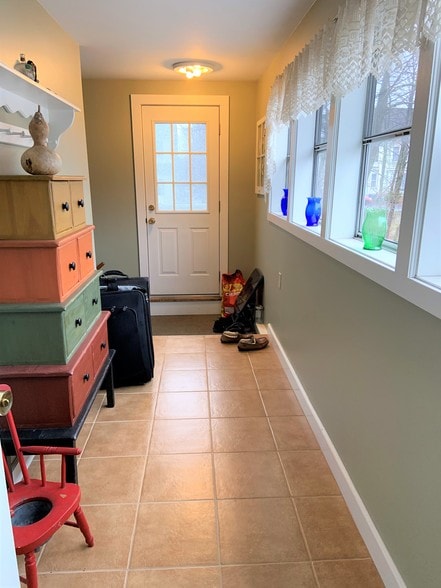 More Photos Of 307 Main St, Westbrook Carwash For Sale