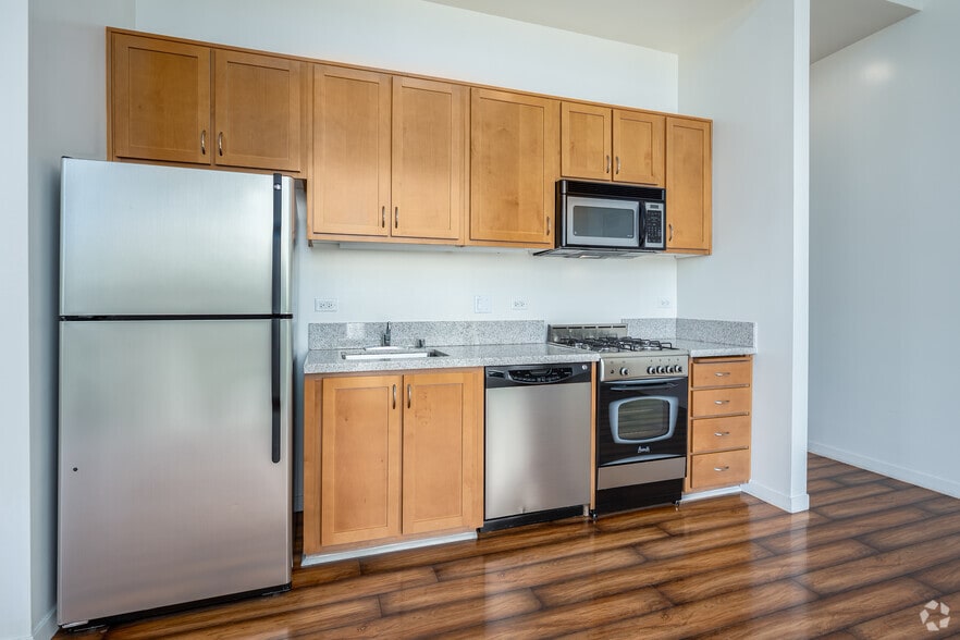 More Photos Of 1020 12th St, Sacramento Apartments For Lease