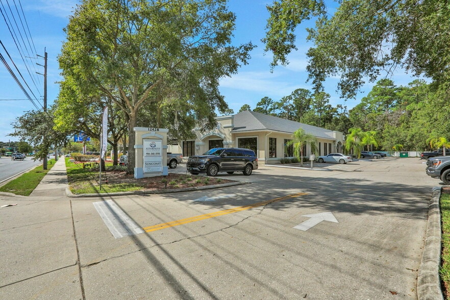 More Photos Of 12428 San Jose Blvd, Jacksonville Office For Sale