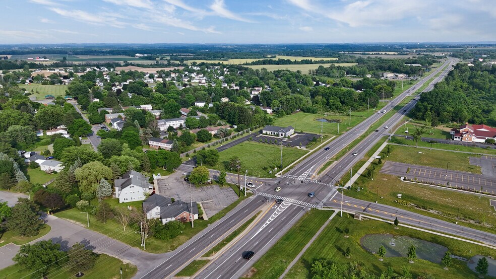 More Photos Of 1625 Rochester Rd, Farmington Office For Sale