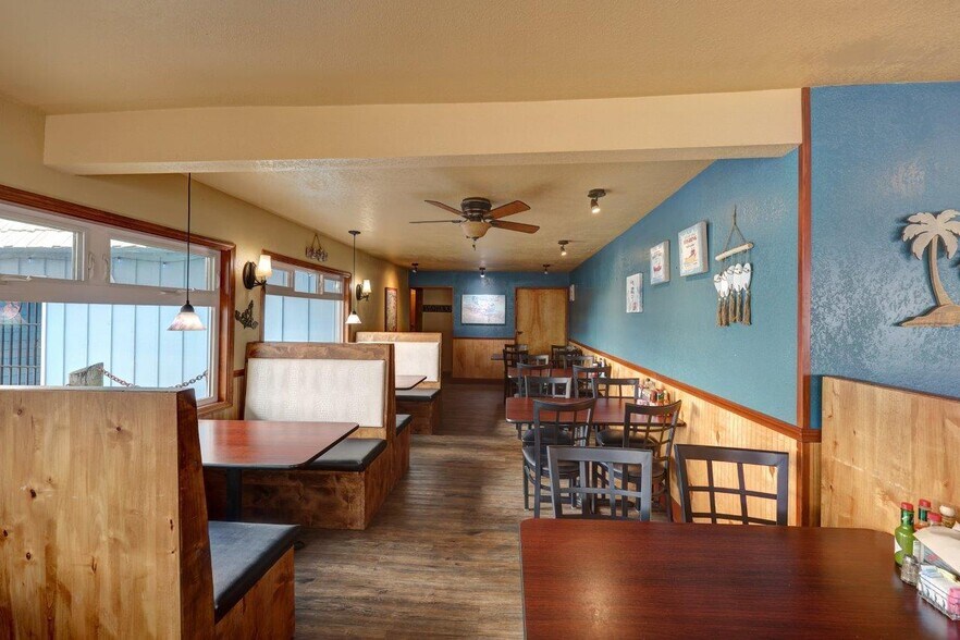 More Photos Of 1917 Pacific Ave, Long Beach Restaurant For Sale