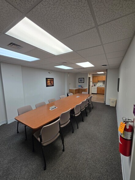 More Photos Of 431-441 E Chocolate Ave, Hershey Medical For Lease