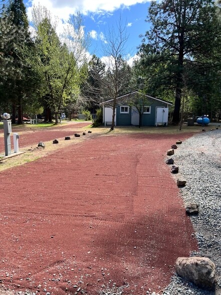 More Photos Of 27535 Edgewood Rd, Weed Trailer Camper Park For Sale