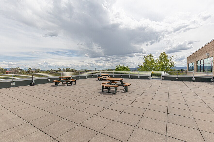 More Photos Of 380 Airport Rd, Ignacio Office Residential For Sale