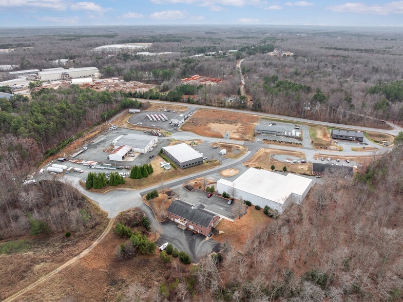 More Photos Of 95 Zion Station Ct, Troy Flex For Sale