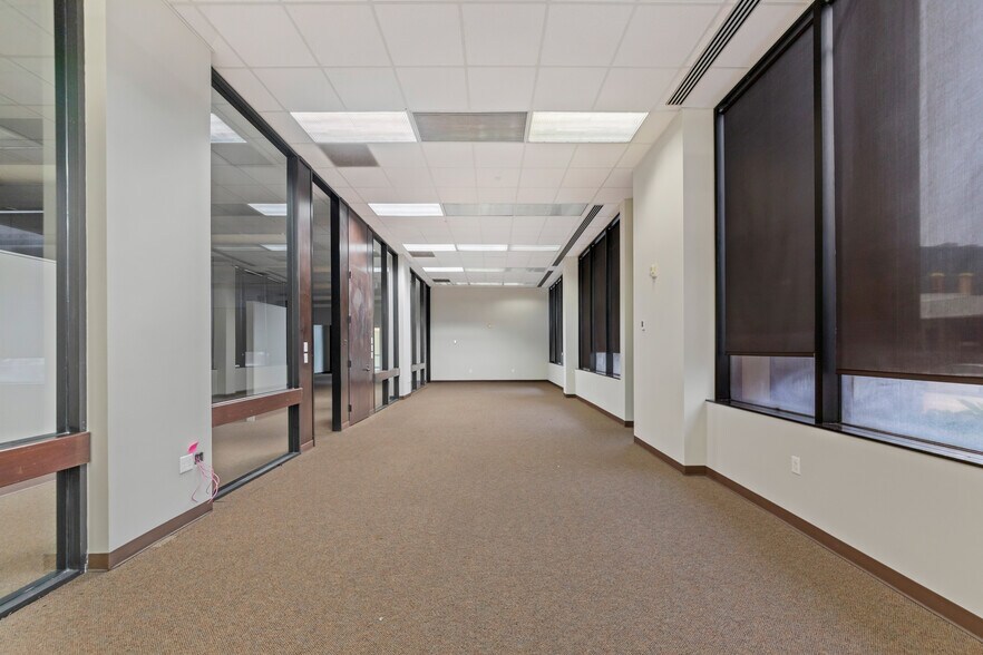 More Photos Of 214 Jefferson St, Lafayette Office For Lease
