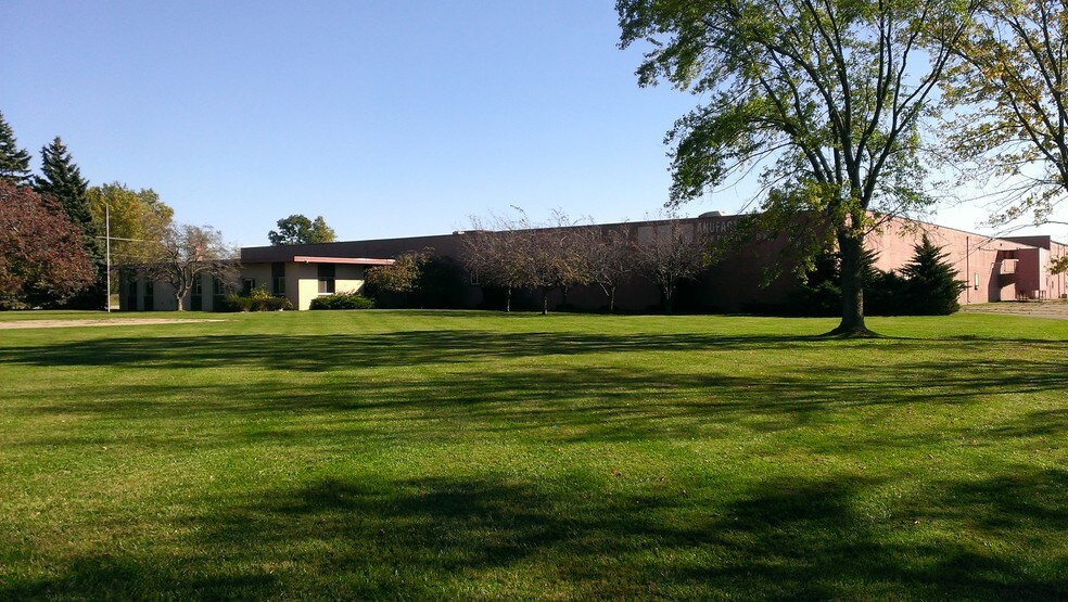 More Photos Of 334 E Soper Rd, Bad Axe Manufacturing For Lease