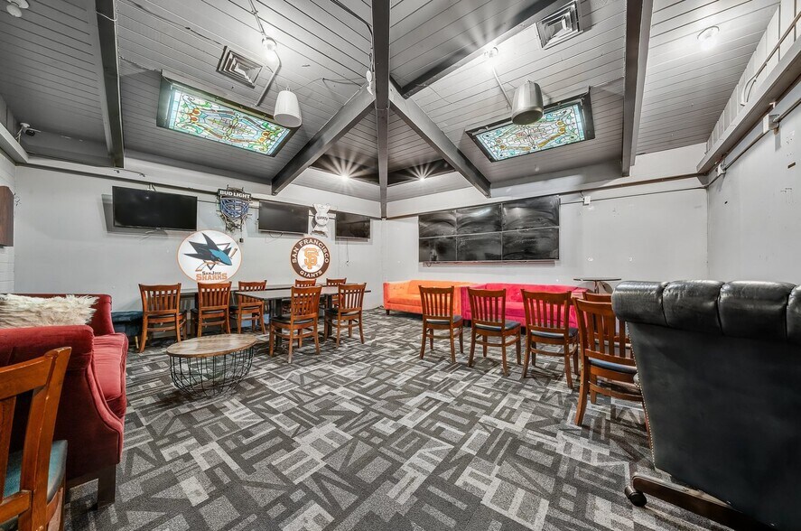 More Photos Of 15028 Hesperian Blvd, San Leandro Freestanding For Sale