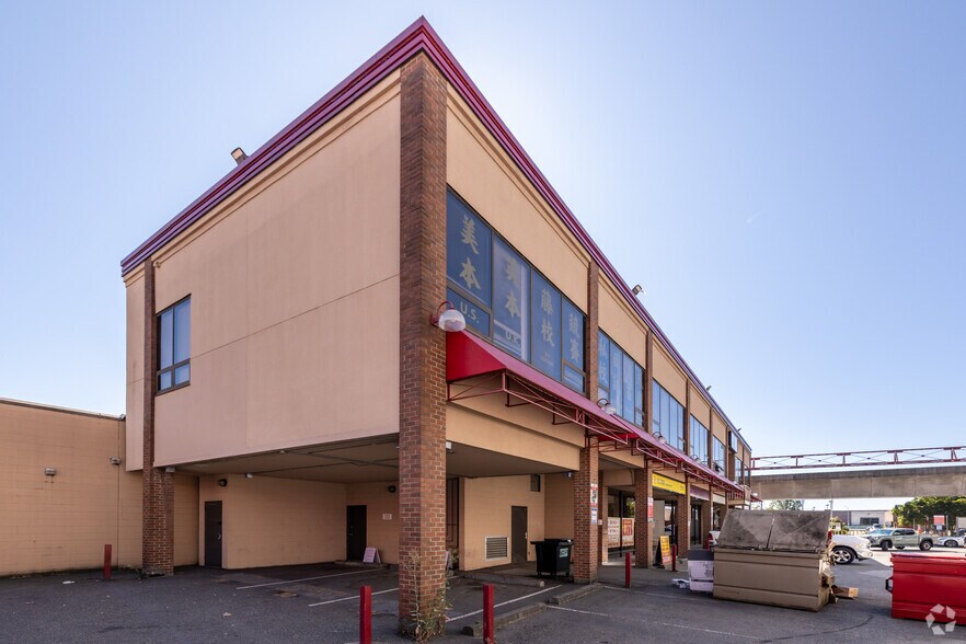 More Photos Of 4140 No 3 Rd, Richmond Storefront For Lease