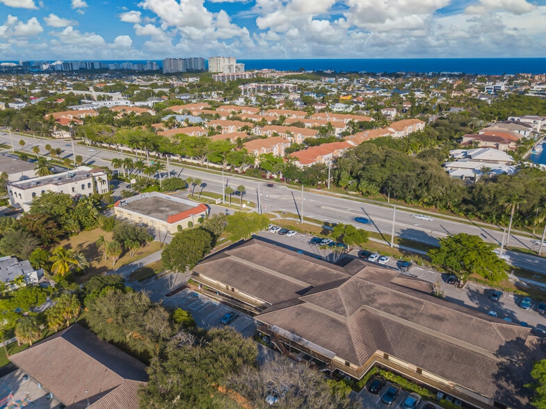 More Photos Of 5499 N Federal Hwy, Boca Raton Office For Sale