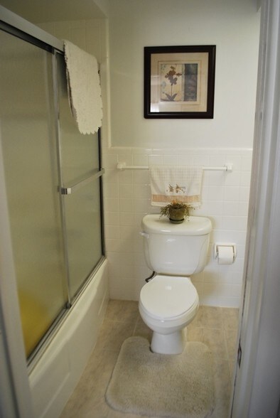 More Photos Of 4044 W Bancroft St, Toledo Apartments For Sale