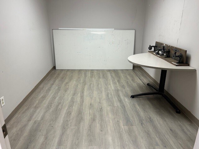 More Photos Of 910 S Vienna St, Ruston Storefront For Lease